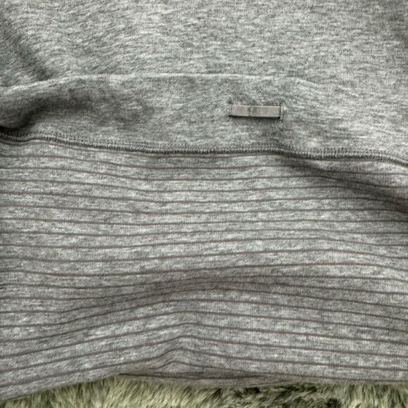 Lululemon Double Up Long Sleeve Reversible Turtleneck Gray - Picture 10 of 10